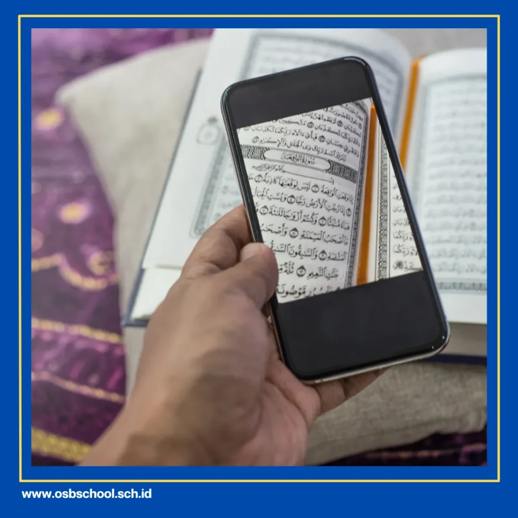Apa hukum membaca Alquran