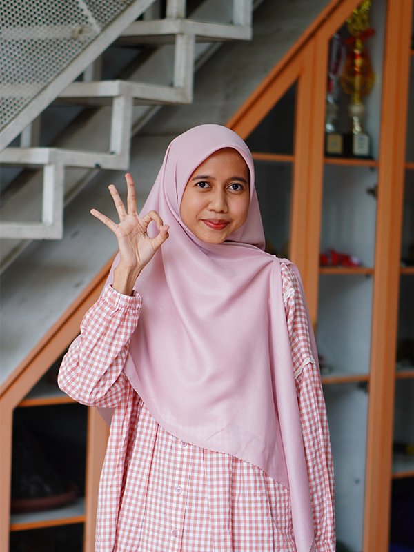Riska Asyah Riyadi, S.Pd.
