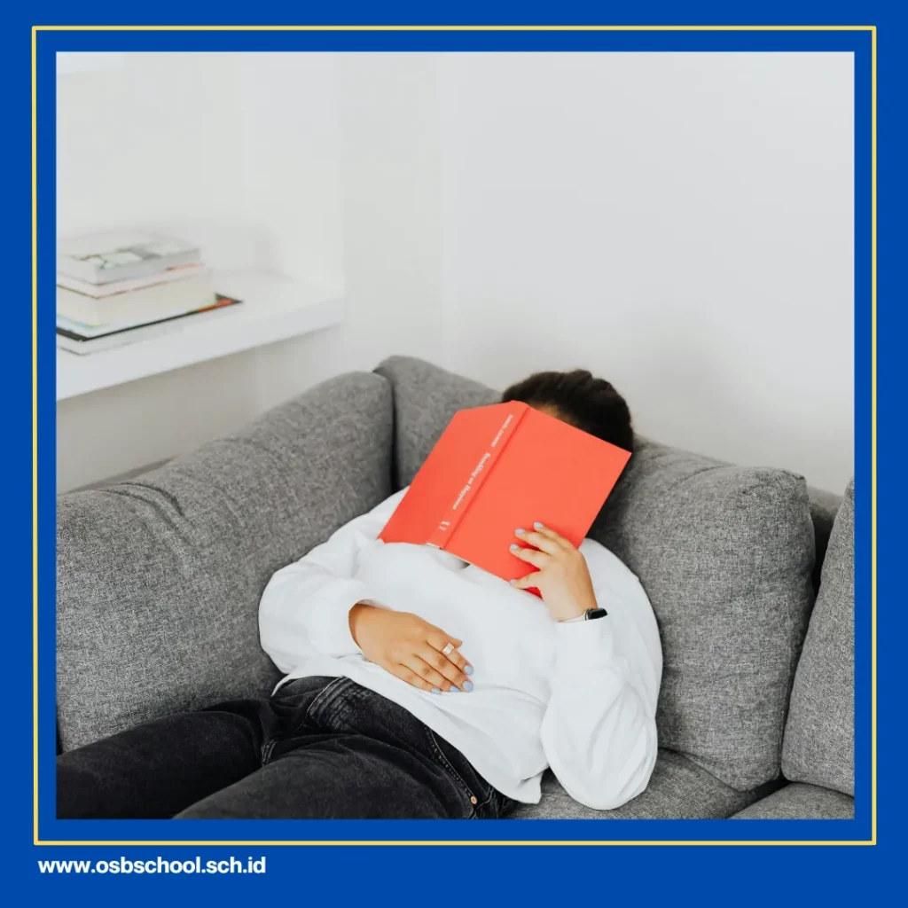 bolehkah baca alquran sambil tiduran