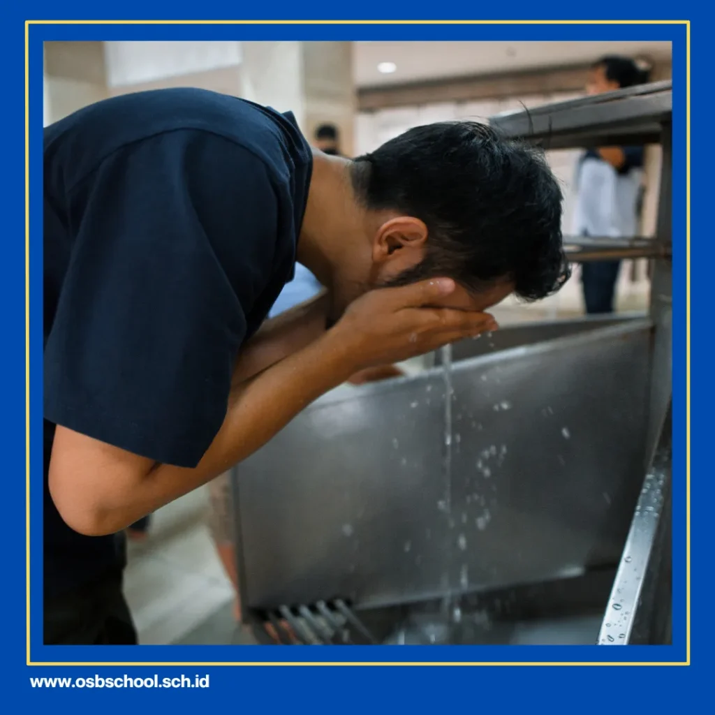 Etika Membaca Alquran