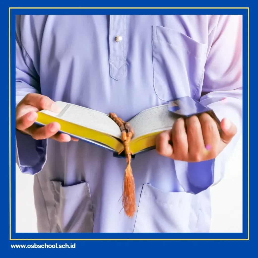 mengamalkan ilmu tajwid ketika membaca alquran hukumnya