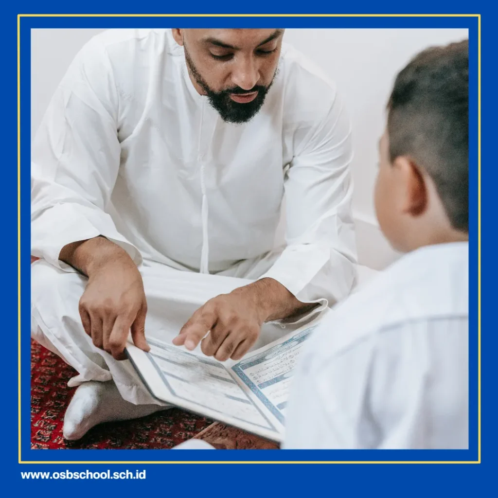 anak kecil membaca alquran