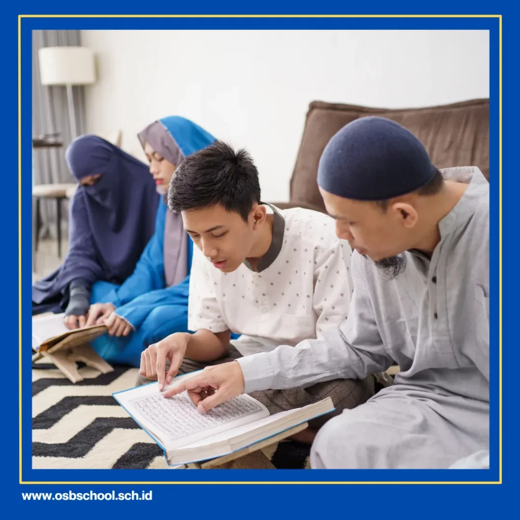 apakah hukum membaca alquran sesuai ilmu tajwid